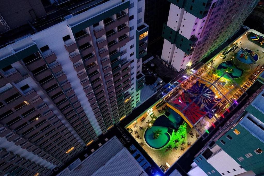 Em Enjoy Park Apartamento